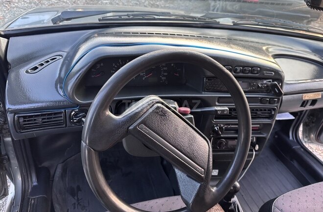 LADA (VAZ) 2115 2009, 500,000 km - 1.6 л - Oğuz
