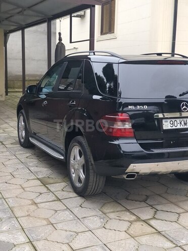 Mercedes E 350 4MATIC 2008, 261,555 km - 3.5 l - Masallı