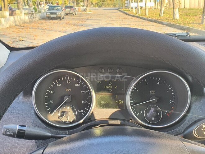 Mercedes E 350 4MATIC 2008, 261,555 km - 3.5 l - Masallı
