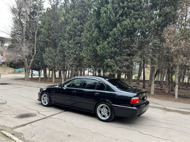 BMW 528 1999, 287,000 km - 2.8 l - Xırdalan