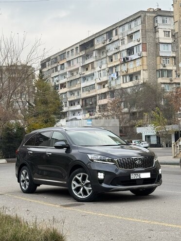 Kia Sorento 2019, 125,072 km - 2.0 l - Bakı