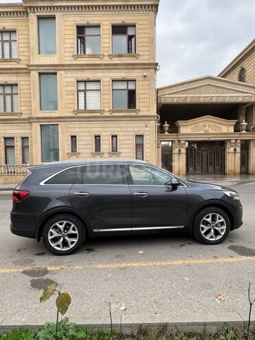 Kia Sorento 2019, 125,072 km - 2.0 l - Bakı