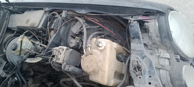 Mercedes E 220 d 1999, 342,567 km - 2.2 л - Sumqayıt