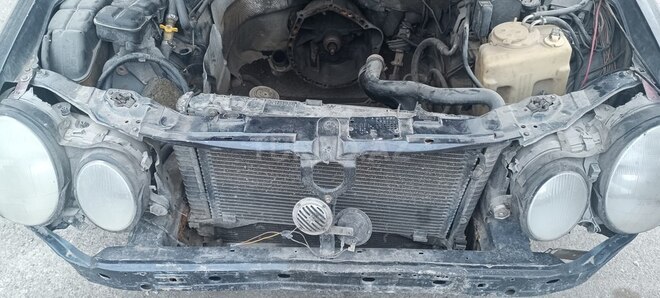 Mercedes E 220 d 1999, 342,567 km - 2.2 л - Sumqayıt