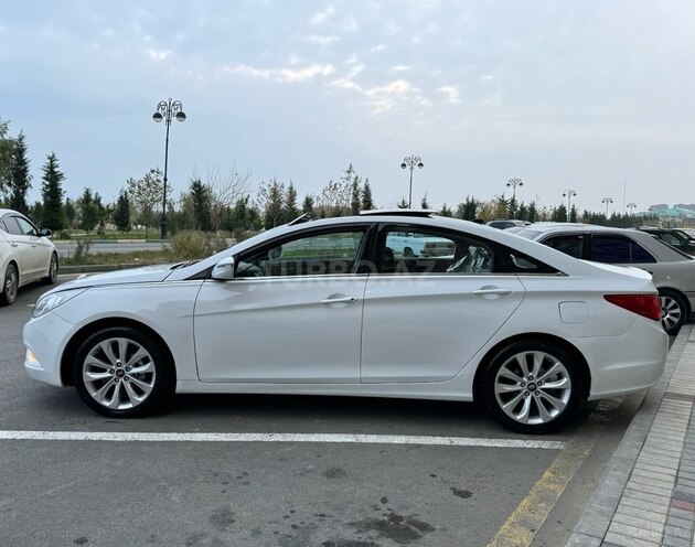 Hyundai Sonata 2011, 200,000 km - 2.4 l - Bakı