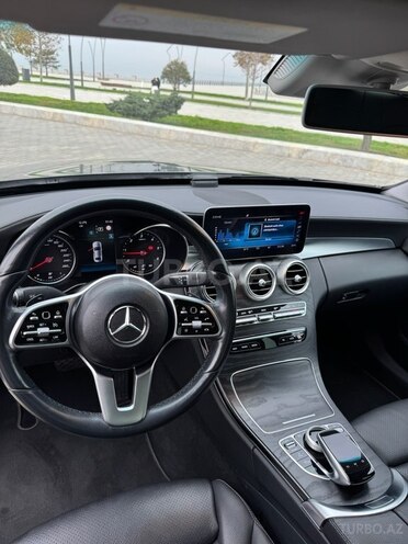 Mercedes C 220 d 2019, 80,100 km - 2.2 l - Bakı