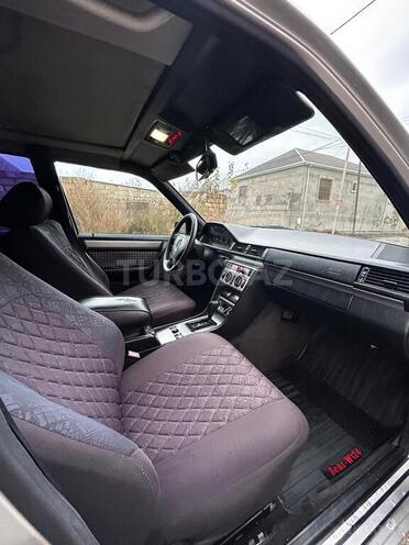 Mercedes E 220 1995, 500,000 km - 2.2 l - Bakı