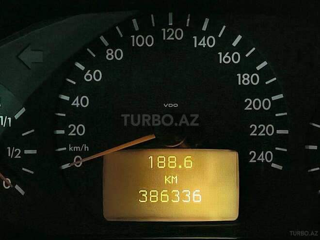 Mercedes E 240 1999, 386,336 km - 2.4 l - Gəncə