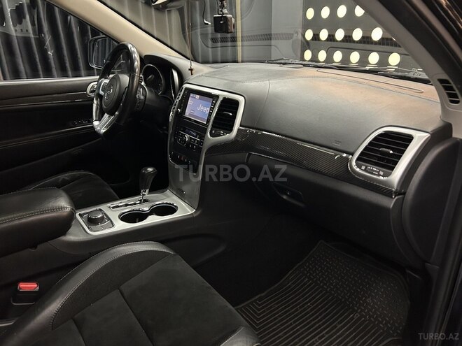 Jeep Grand Cherokee 2011, 125,000 km - 6.4 l - Bakı