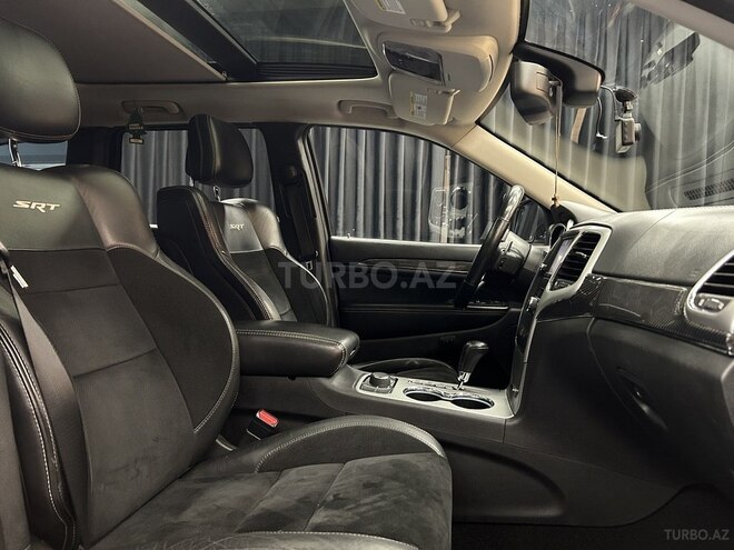 Jeep Grand Cherokee 2011, 125,000 km - 6.4 l - Bakı