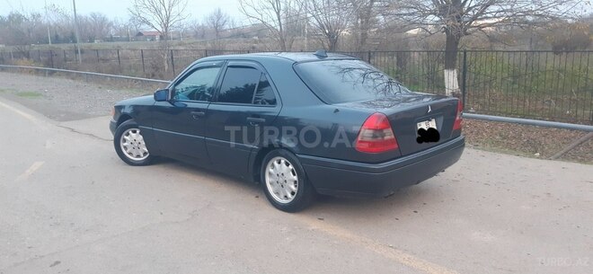 Mercedes C 280 1997, 450,616 km - 2.8 l - Biləsuvar