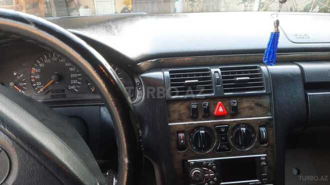 Mercedes E 230 1999, 25,444 km - 2.3 l - Ağsu