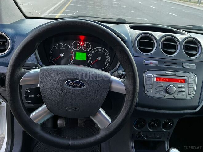 Ford Transit Connect 2010, 190,000 km - 1.8 l - Bakı