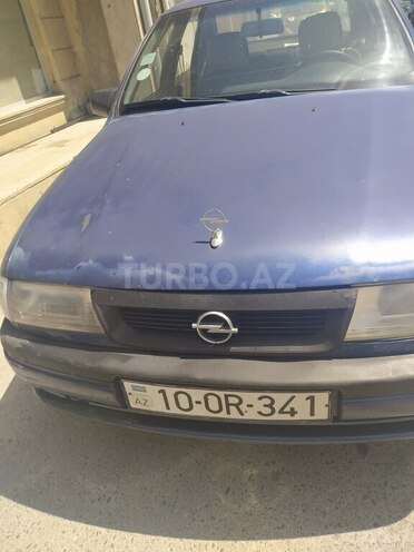 Opel Vectra 1994, 32,693 km - 2.0 l - Bakı