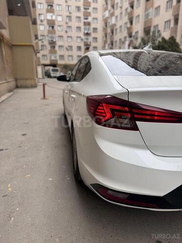 Hyundai Elantra 2019, 45,384 km - 2.0 l - Bakı