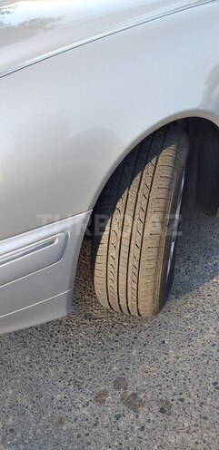 Mercedes E 220 d 2000, 328,400 km - 2.2 l - Bakı