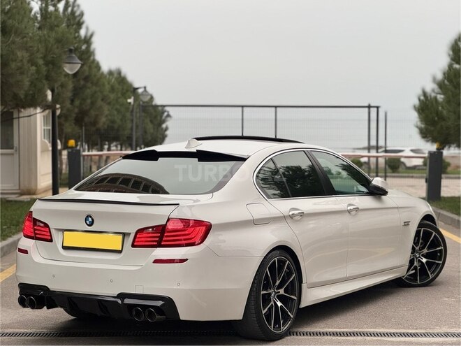 BMW 520 2015, 202,000 km - 2.0 л - Bakı