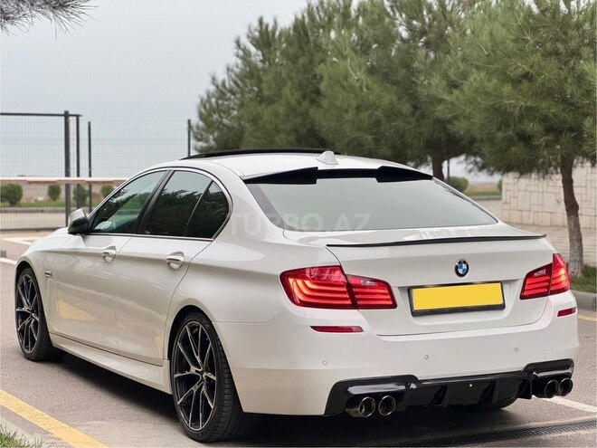 BMW 520 2015, 202,000 km - 2.0 л - Bakı