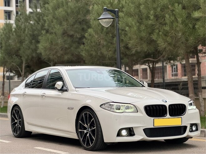 BMW 520 2015, 202,000 km - 2.0 л - Bakı