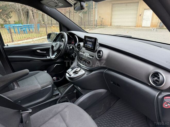 Mercedes V 250-13