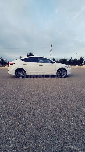 Hyundai Avante 2015, 180,222 km - 1.6 l - Sumqayıt