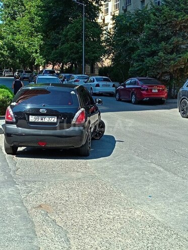 Kia Rio 2009, 370,000 km - 1.4 l - Bakı