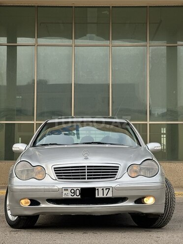 Mercedes C 200 2001, 222,222 km - 2.0 l - Salyan