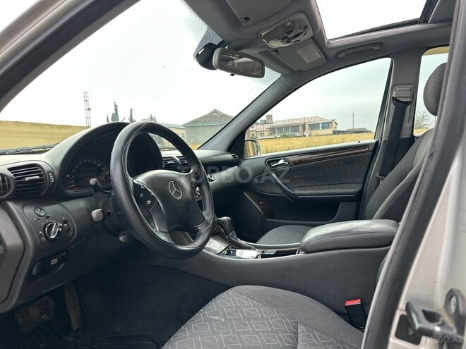Mercedes C 200 2001, 222,222 km - 2.0 l - Salyan