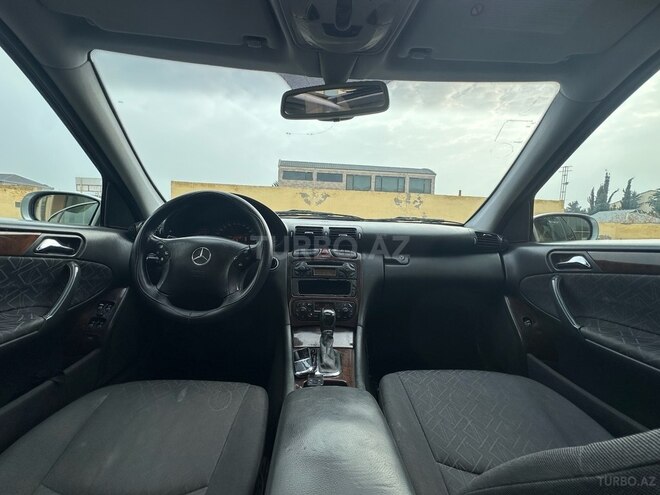 Mercedes C 200 2001, 222,222 km - 2.0 l - Salyan