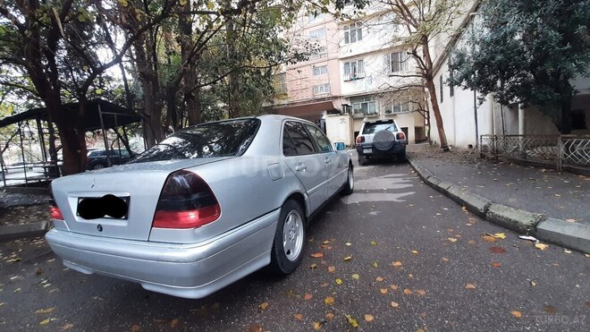 Mercedes C 180 1995, 325,852 km - 1.8 l - Bakı