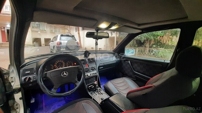 Mercedes C 180 1995, 325,852 km - 1.8 l - Bakı