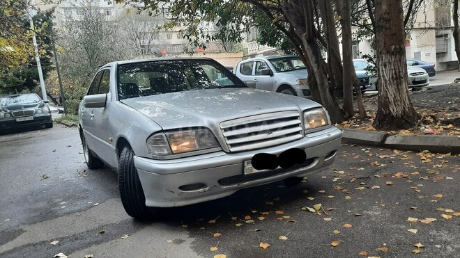 Mercedes C 180 1995, 325,852 km - 1.8 l - Bakı