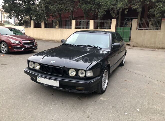 BMW 730 1988, 300,000 km - 3.0 l - Bakı