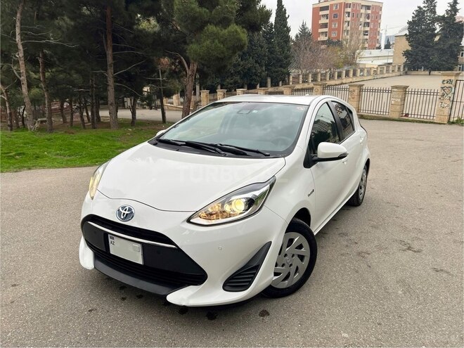Toyota Aqua 2019, 98,000 km - 1.5 l - Bakı