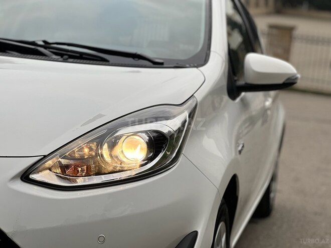 Toyota Aqua 2019, 98,000 km - 1.5 l - Bakı