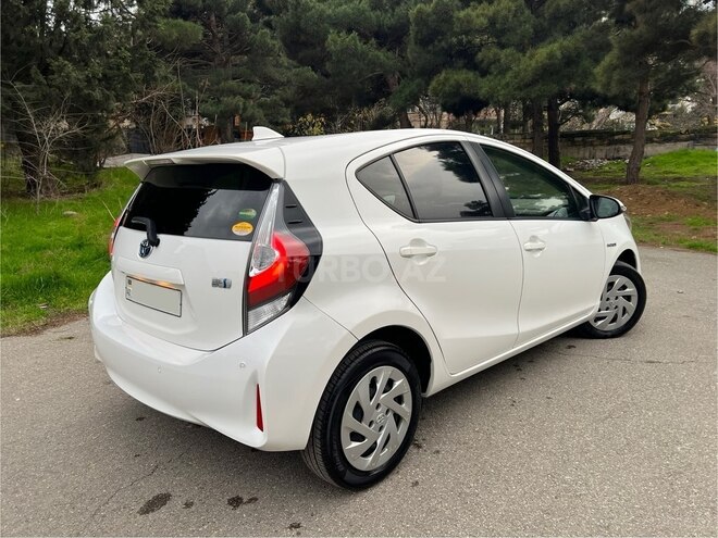 Toyota Aqua 2019, 98,000 km - 1.5 l - Bakı