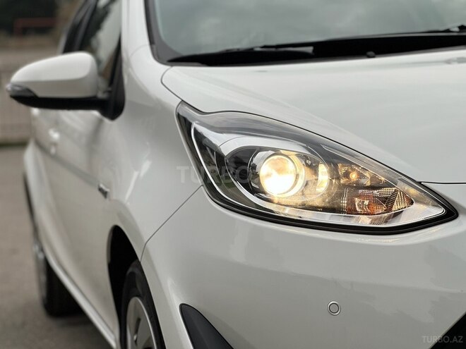 Toyota Aqua 2019, 98,000 km - 1.5 l - Bakı