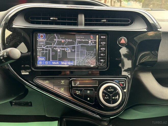 Toyota Aqua 2019, 98,000 km - 1.5 l - Bakı