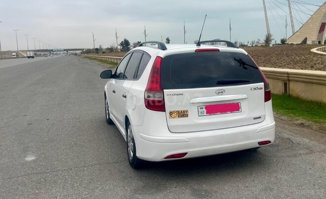 Hyundai i30 2012, 232,000 km - 1.6 l - Bakı