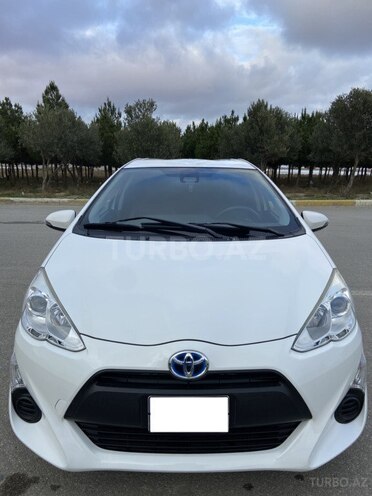 Toyota Aqua 2016, 85,000 km - 1.5 l - Bakı