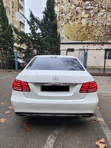 Mercedes E 220 d 2015, 171,000 km - 2.2 л - Bakı