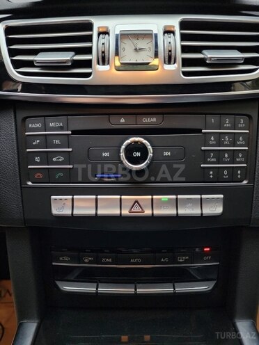 Mercedes E 220 d 2015, 171,000 km - 2.2 л - Bakı
