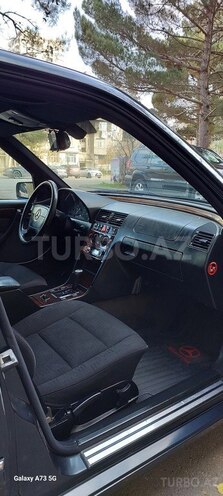 Mercedes C 200 1998, 298,000 km - 2.0 l - Bakı