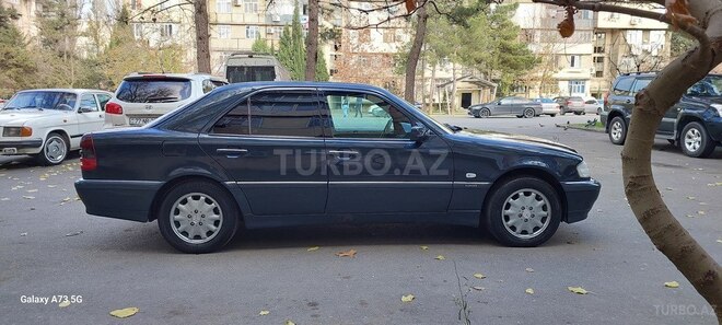 Mercedes C 200 1998, 298,000 km - 2.0 l - Bakı