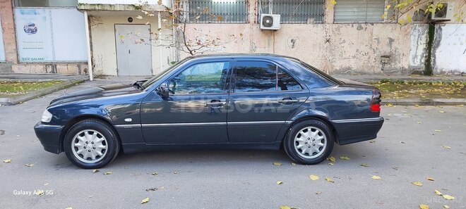 Mercedes C 200 1998, 298,000 km - 2.0 l - Bakı