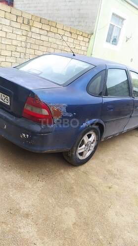 Opel Vectra 1995, 300,000 km - 2.0 l - Bakı