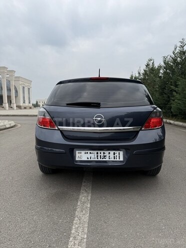 Opel Astra 2009, 205,000 km - 1.4 л - Bakı