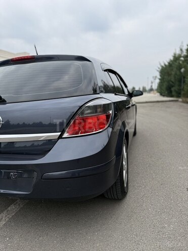 Opel Astra 2009, 205,000 km - 1.4 л - Bakı