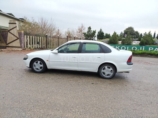 Opel Vectra 1997, 367,478 km - 2.0 l - Bakı