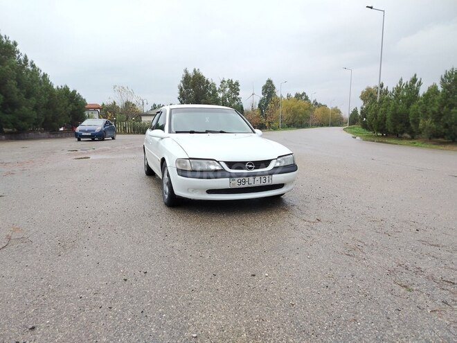 Opel Vectra 1997, 367,478 km - 2.0 l - Bakı
